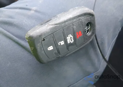 2025 Toyota Camry Se z USA, uszkodzony, nr VIN 4T1DAACK9SU120498